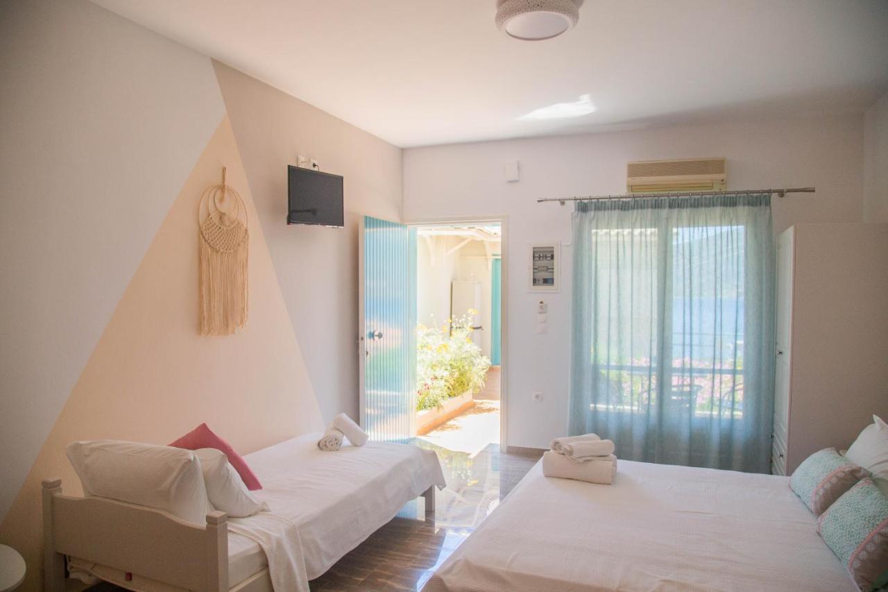 Theodora Rooms Poros Town Exterior photo